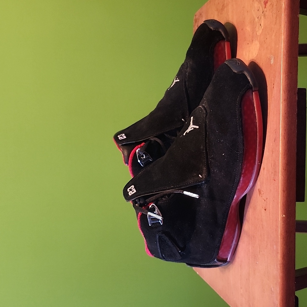 Jordan 18 Bred